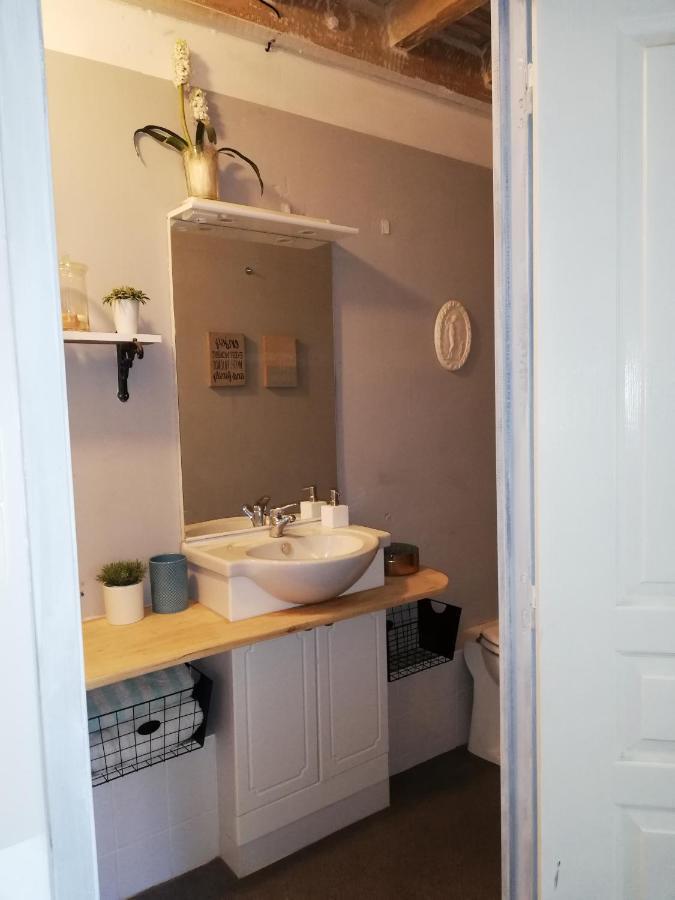 Chambre D'Hote Equestre Au Petit Bonheur Chateldon エクステリア 写真